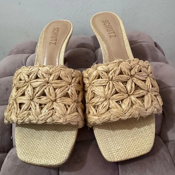 Schutz dethalia straw raffia sandal, kitten heel, natural, size 5 - Picture 8 of 10
